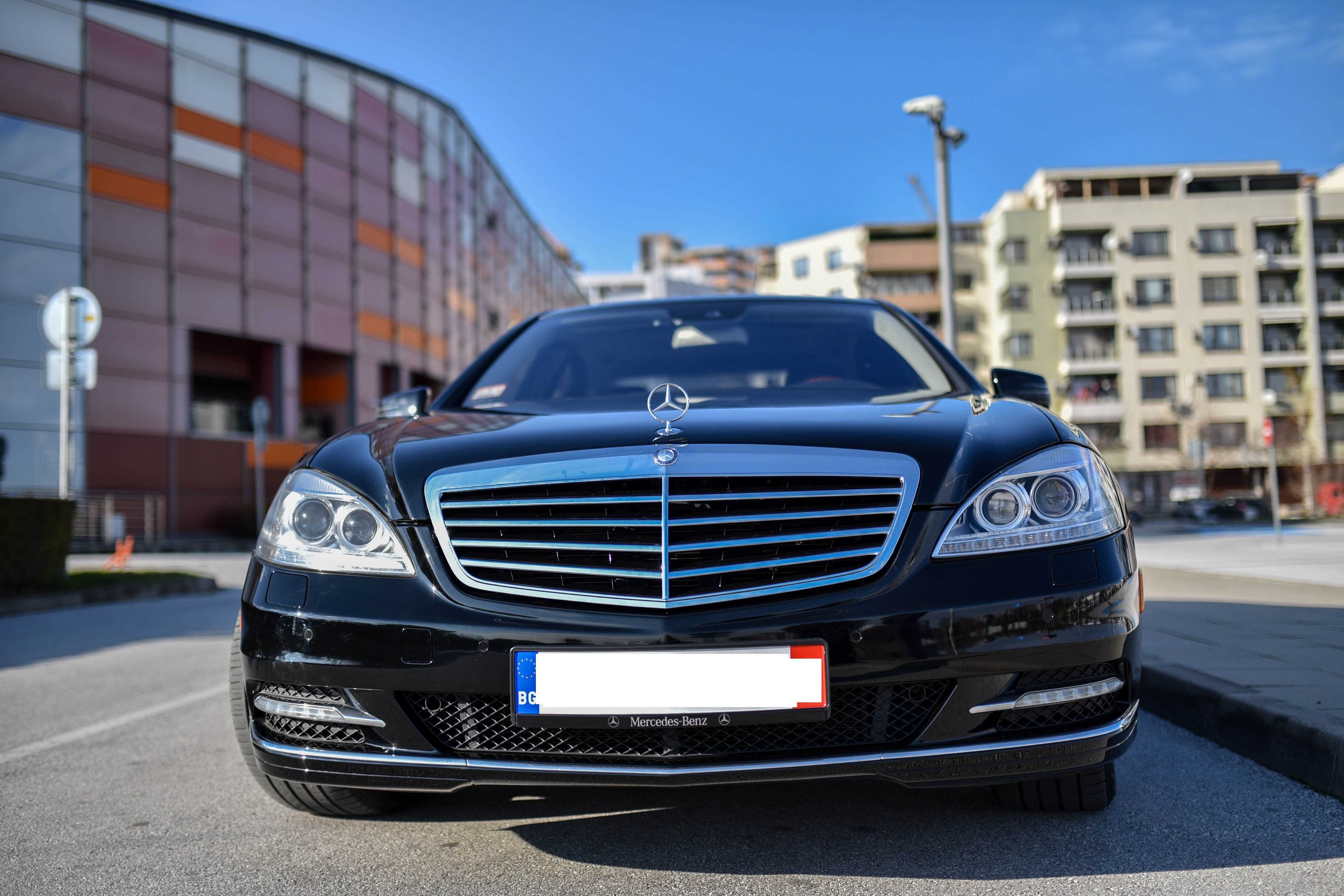 Чисто нов решетка Мерцедес w221 facelift 2009-2012