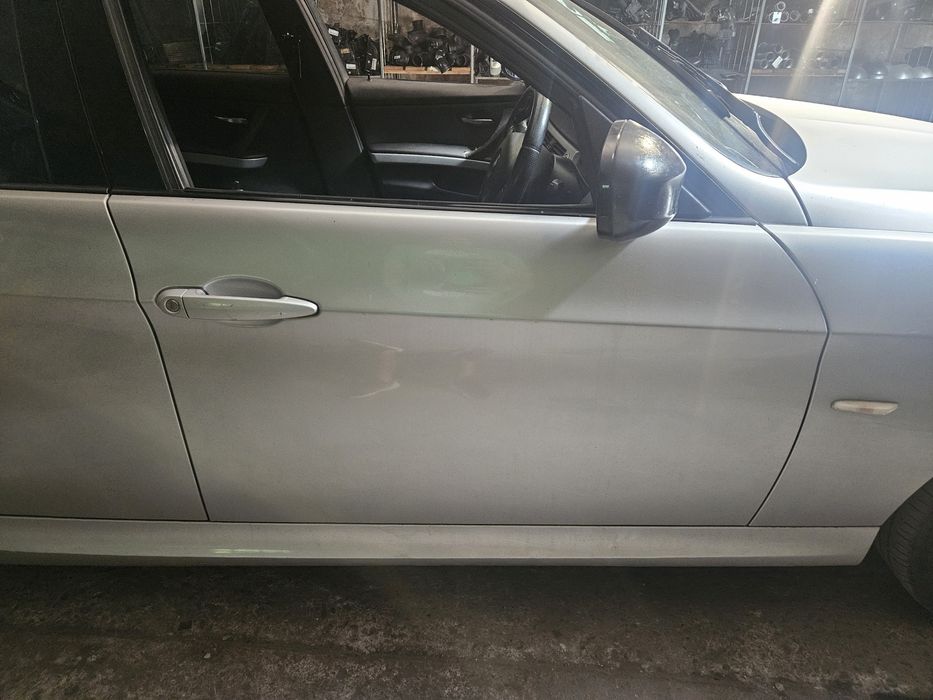 Ușă dreapta față BMW seria 3 e90 argintie