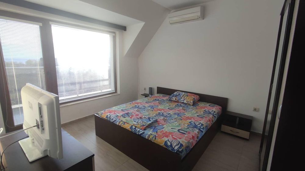 Двустаен апартамент, под наем, Св.Св. Константин и Елена