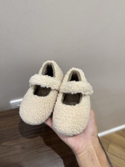 Детские балетки для девочек, зимние, с мехом, размер 22, на 1 год.