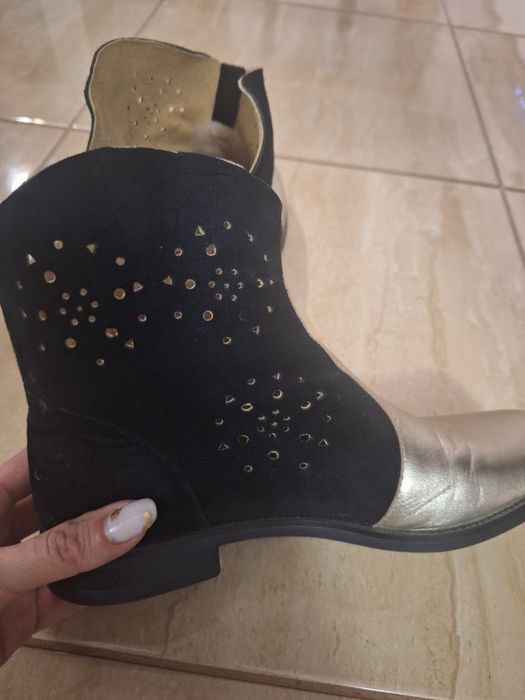 Ciocate damă perforate