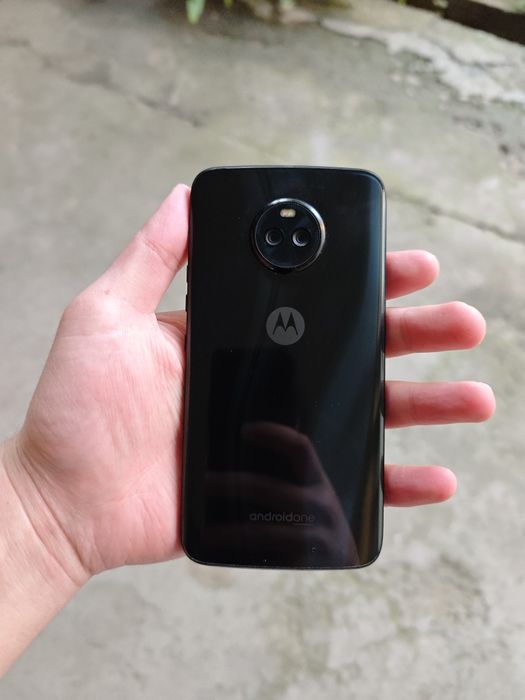 Moto x4 32 gb zor holatta