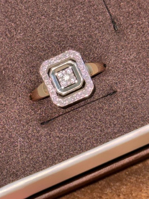 кольцо золотое с бриллиантами