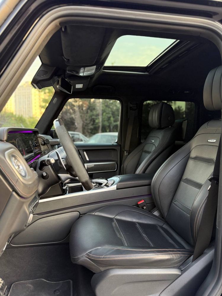 Mercedes benz G63 AMG