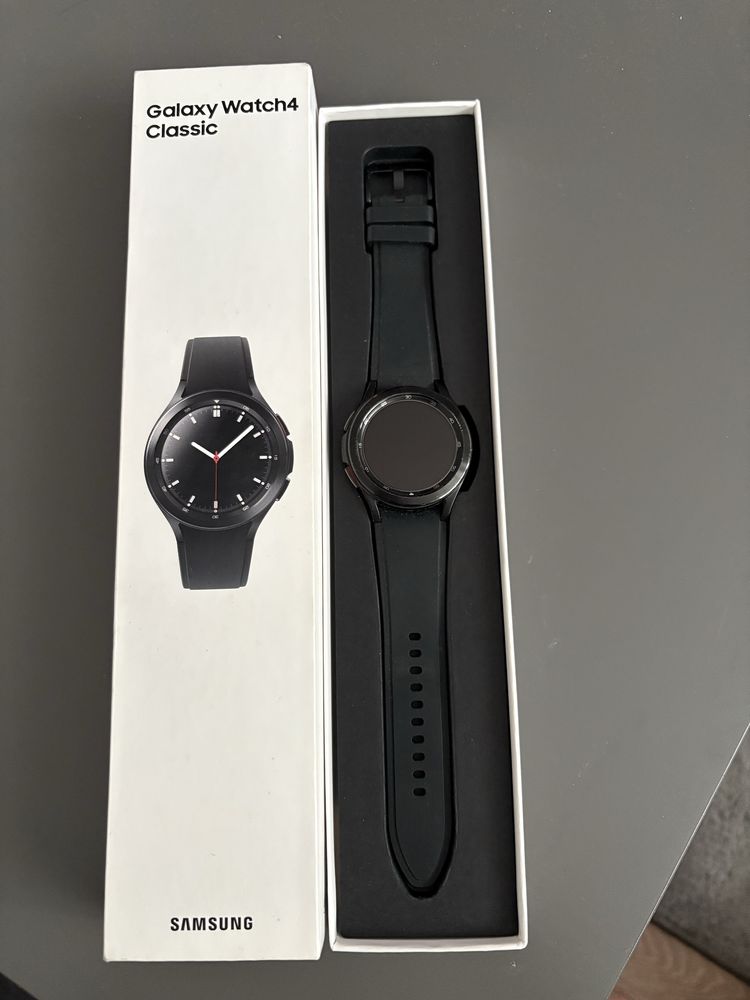 A 52 S 5G  Ceas galaxy watch 4