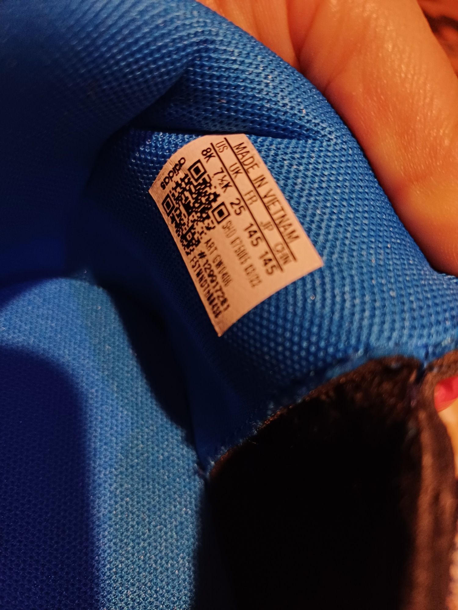 Маратонки Adidas, # 25