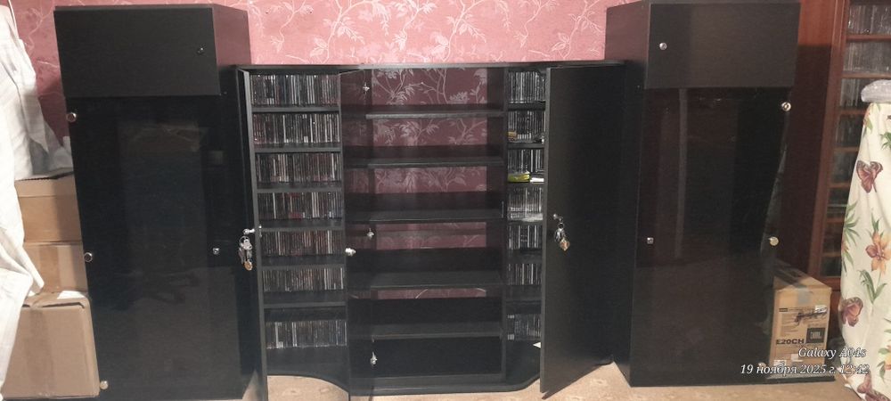 Музыкальный шкаф