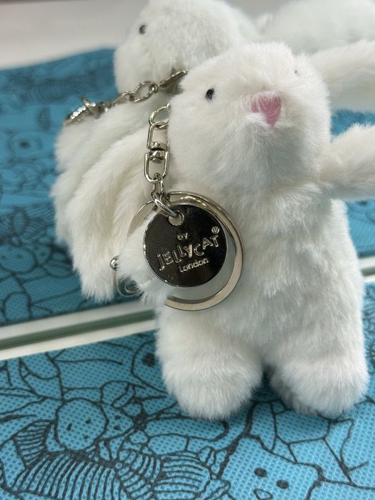 Jellycat / Джеликет ключодържател - Bashful Bunny