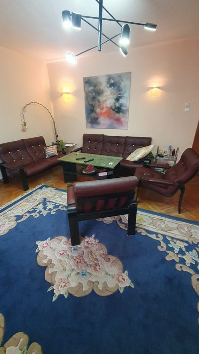 Холна гарнитура от изкуствена кожа