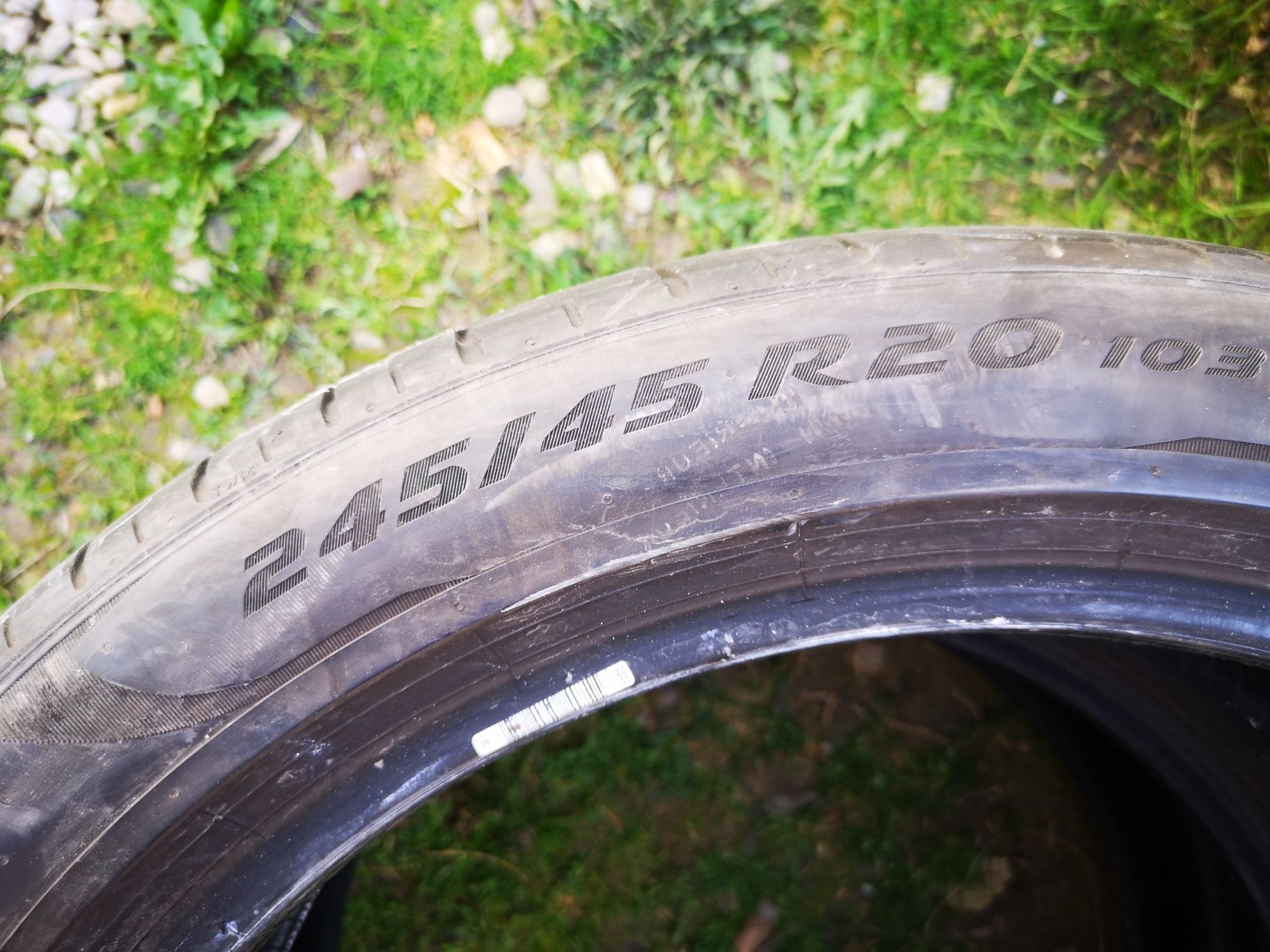 Doua Cauciucuri 245 45 R20 Pirelli