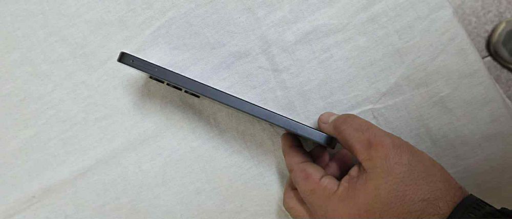 Samsung 16  чисто нов