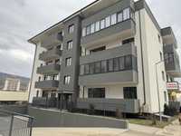 Vand apartament 3 camere