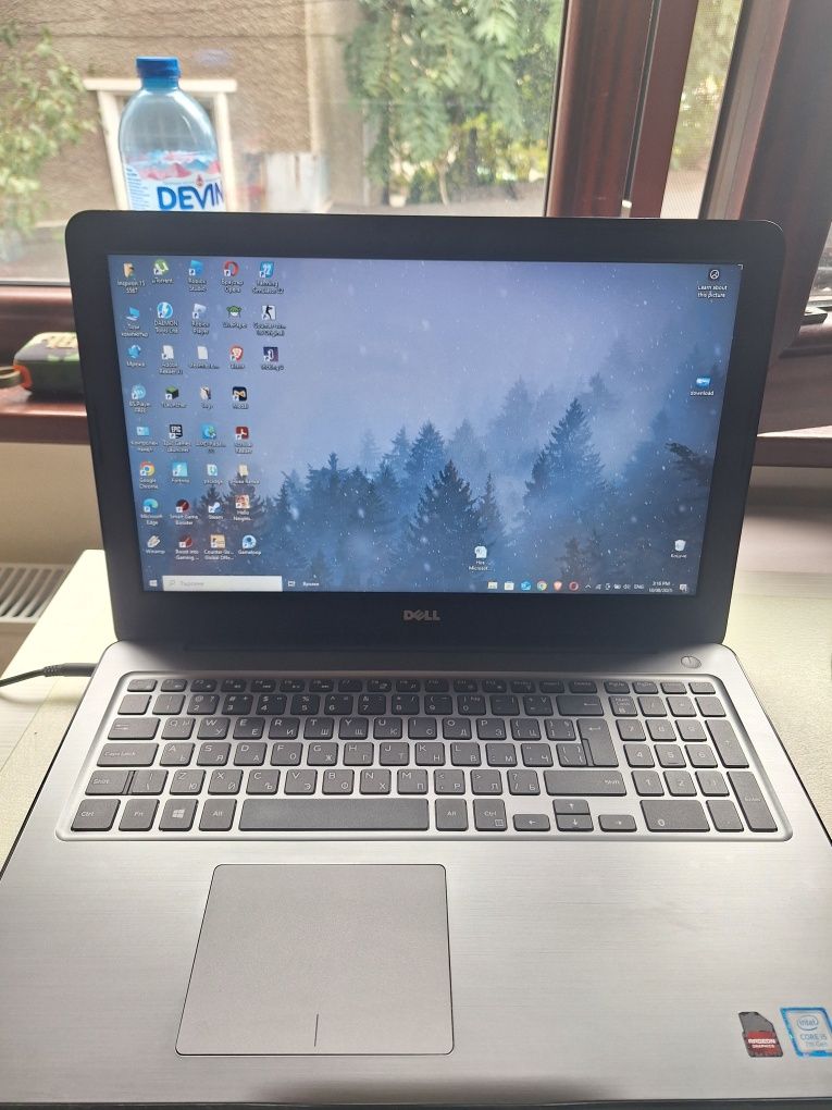Лаптоп DELL Inspiron 15
