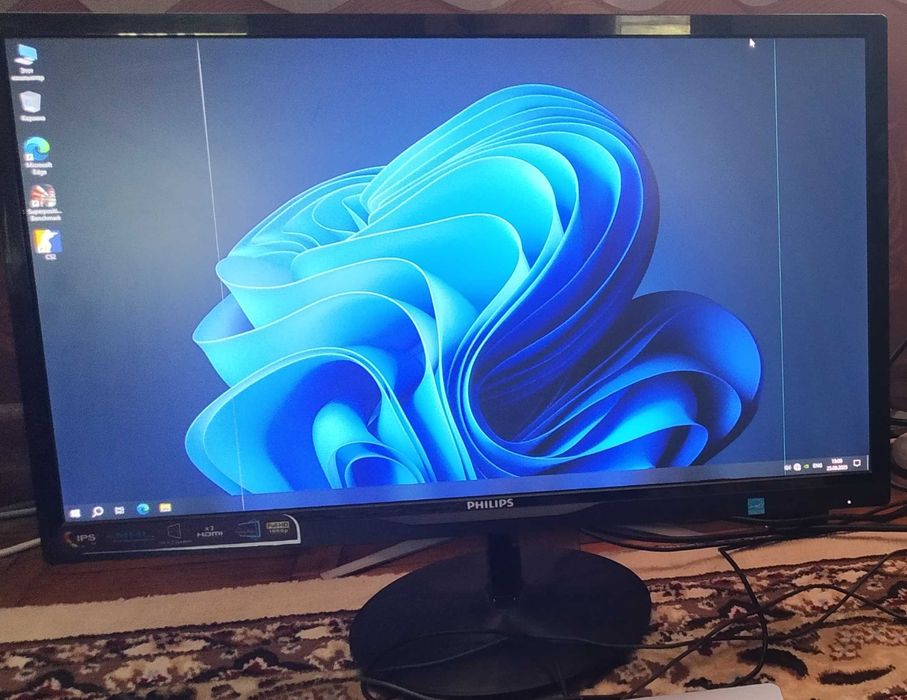 Монитор Филипс 24