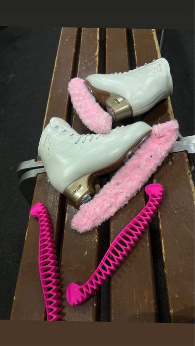 Продам новые коньки edea overture