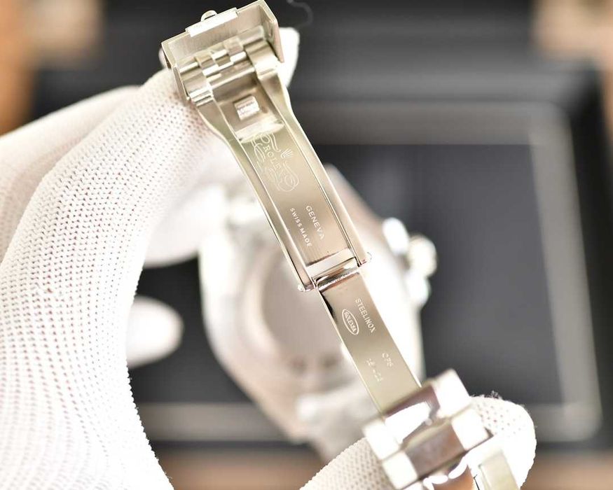 Rolex GMT-Master 2 "Sprite" с автоматичен механизъм