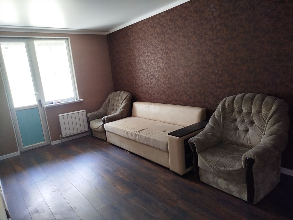 Сдаю 2 -х комн квартиру