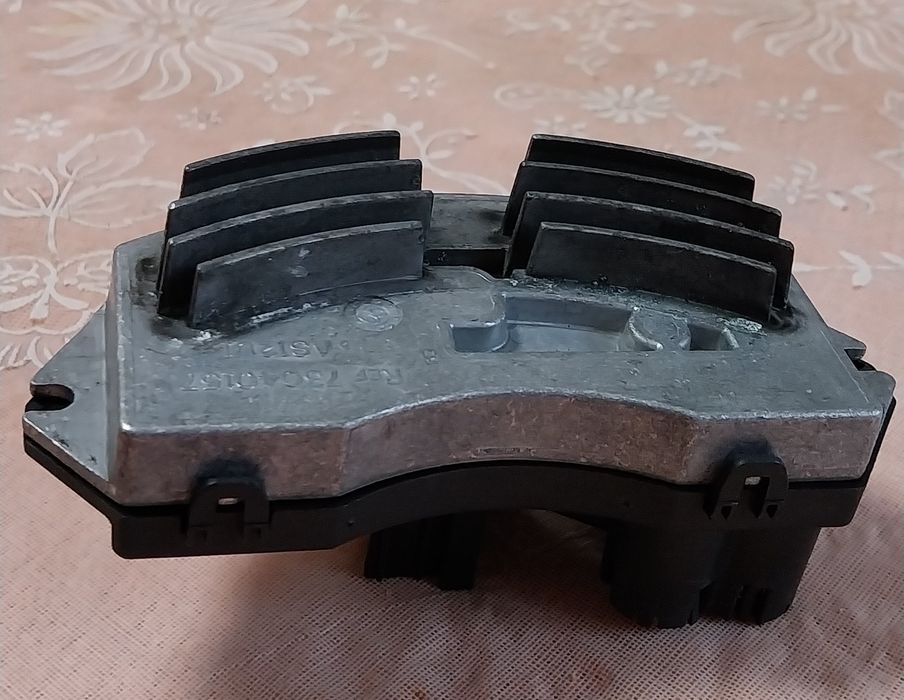 Реостат вентилатор за парно за Мерцедес