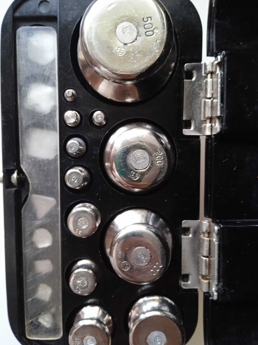 Тежести за везни комплект