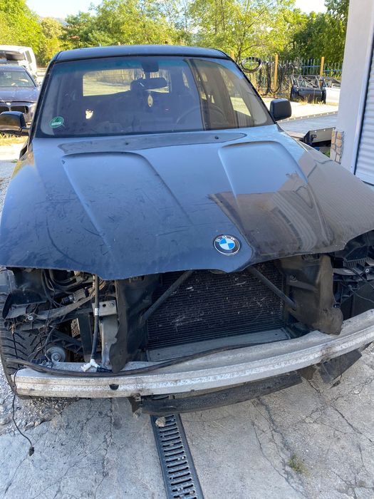 Bmw x3 e 83 преден капак