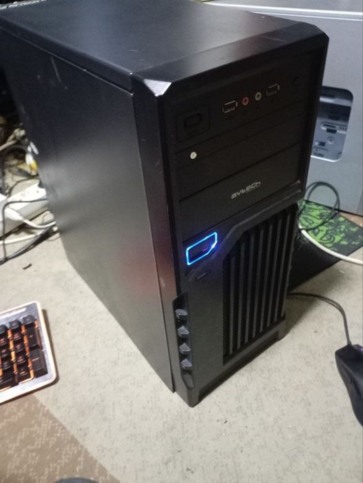 Core i5 kampiyuter sotiladi