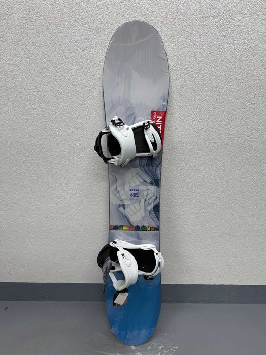 placa noua snowboard nitro santoku L159cm