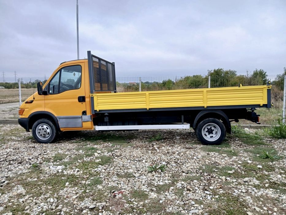 IVECO Daily  35 65  70 max. autoriz 3,5 t cat. B basculabil pe 3 parti