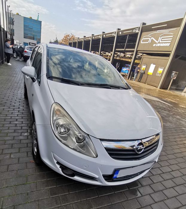 OPEL CORSA • 1.2 benzina • 80 CP • 2010 • 157.000km • ocazie