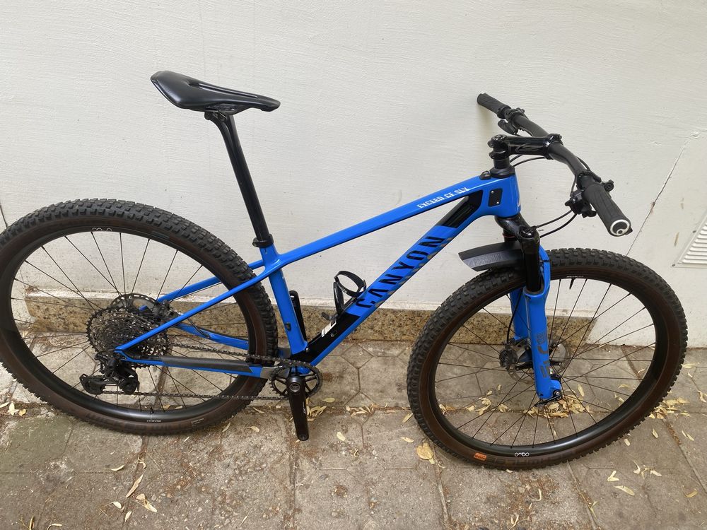 Карбонов Mtb велосипед CANYON Exceed CF SLX.Shimano XT.OQUO.2022г.
