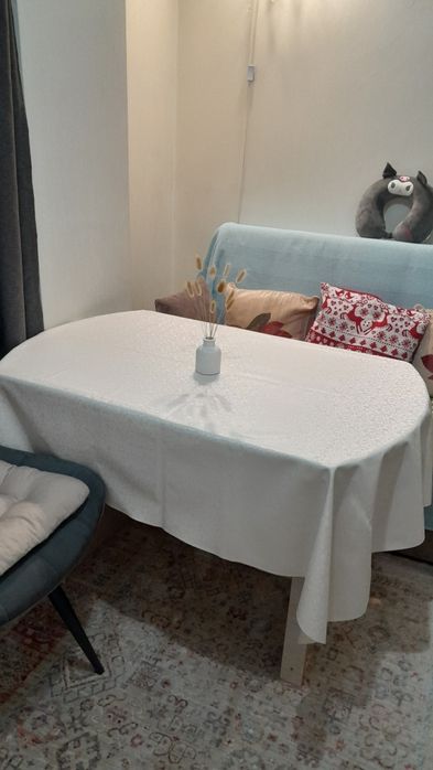 Продам стол кухонный