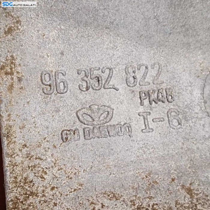 Suport Rola Accesorii Compresor AC Aer Conditionat Clima Motor Chevrolet Kalos 1.4 B 2005 - 2008 Cod 96352822 [1975]