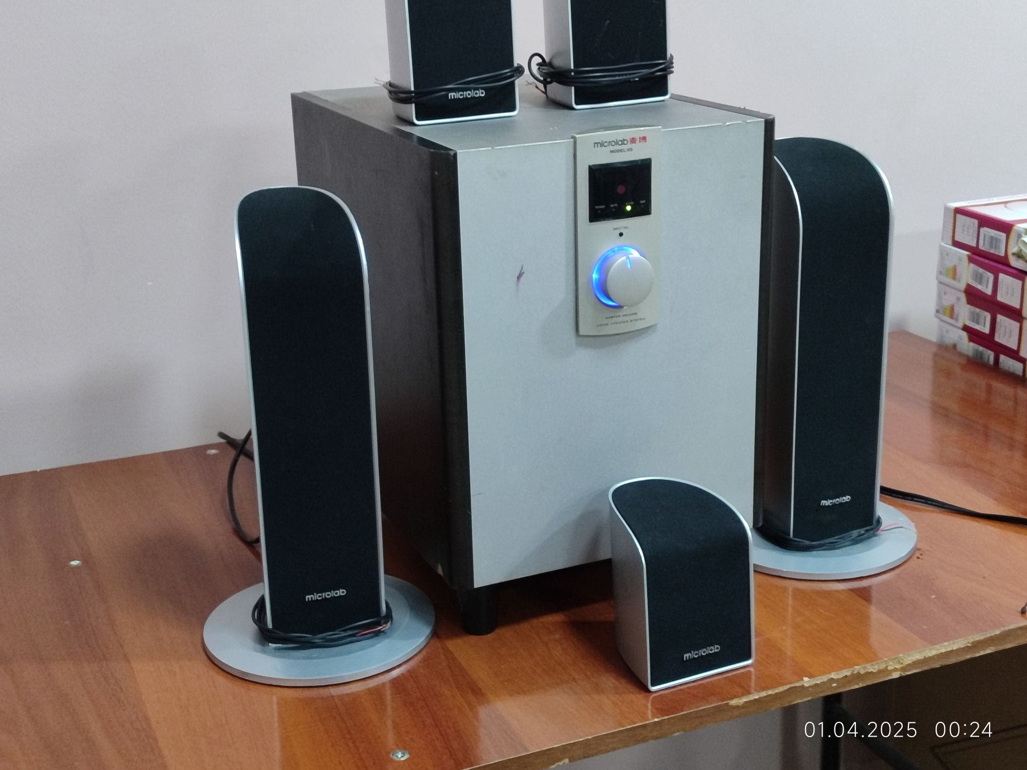Microlab x5 sotiladi