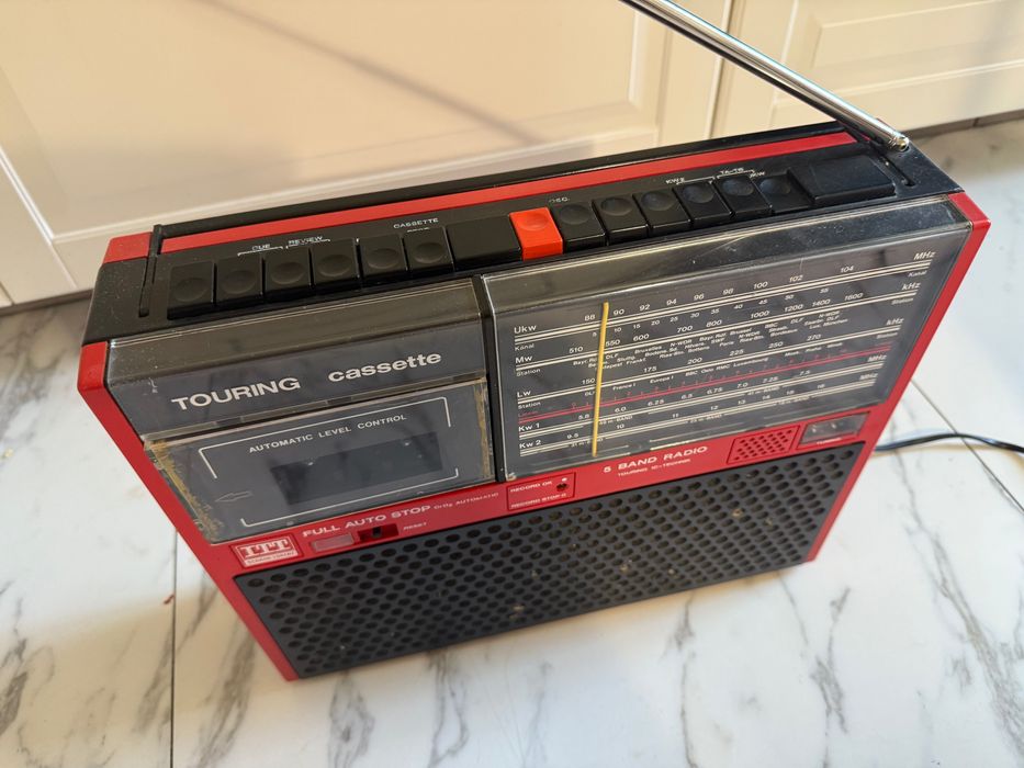 Radio casetofon ITT Touring recorder 108A