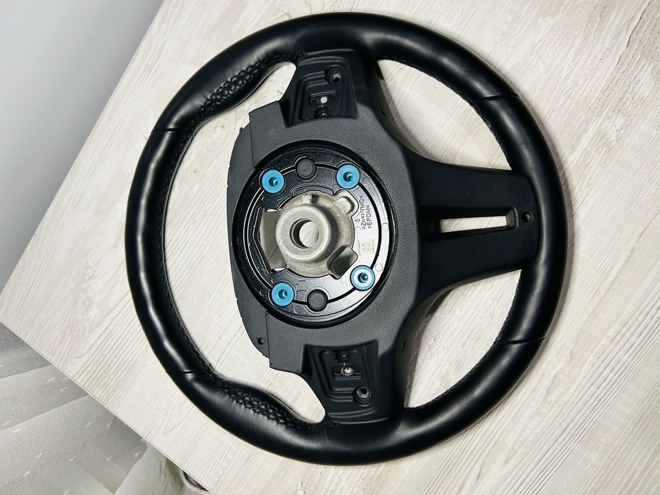 Volan BMW M Sport cu încălzire – Seria G