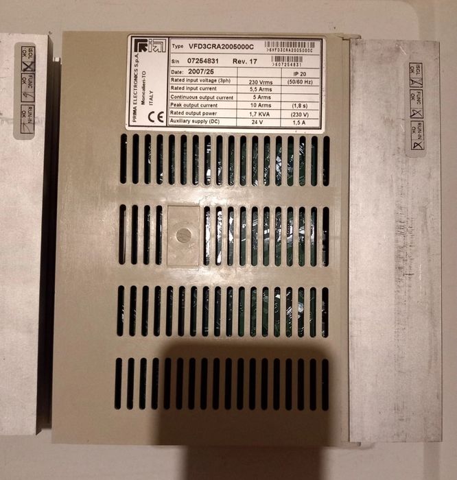 2 x Servodrive (controler) Prima Electronics VFD400 VFD3CRA2005000C