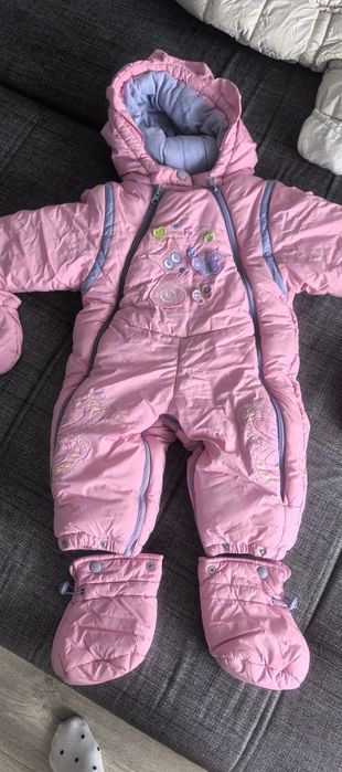Продам зимний комбинезон на девочку