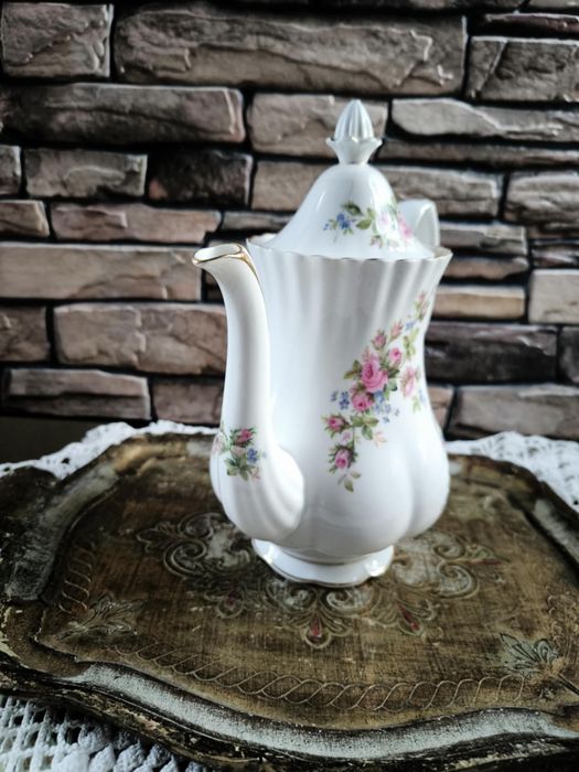 Чайник костен порцелан