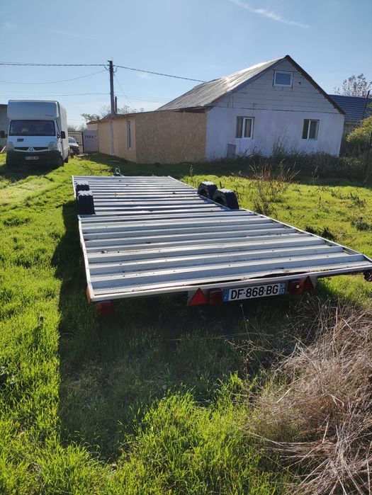 remorcă  auto platformă