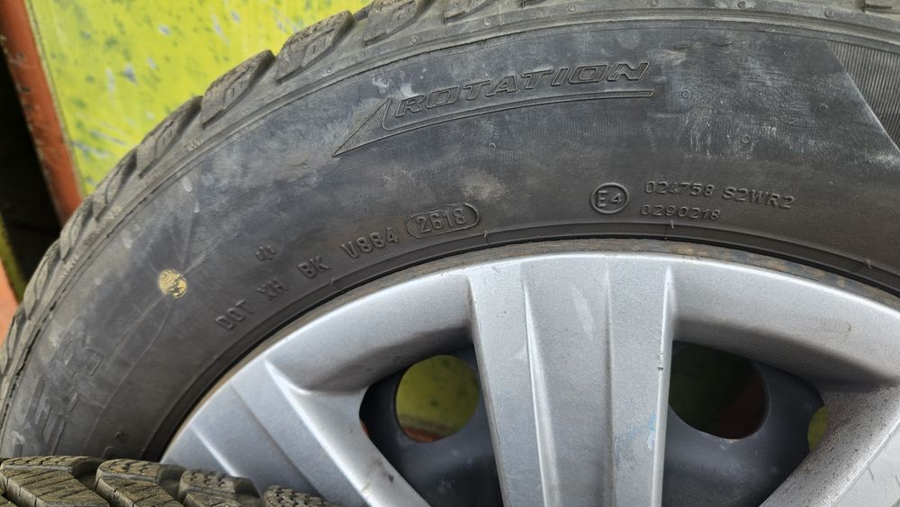 Гуми PIRELLI Cinturato Зимни 205/55/16