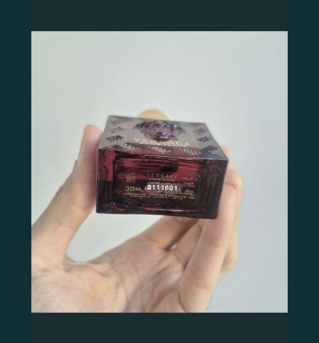 Eau de parfum Versace Eros Flame 30 ml original din 2021