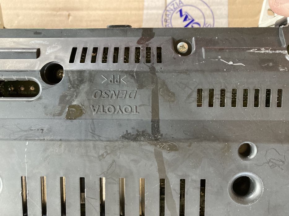 Табло за Toyota Avensis T25 diesel 2003-  2008г