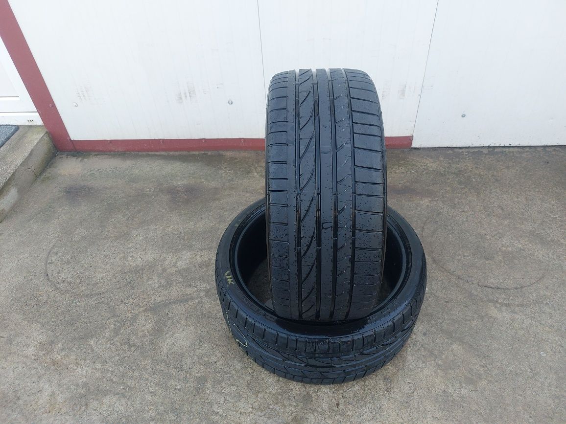 125 lei bucata! Doua anvelope de VARA 235 35 19 Bridgestone