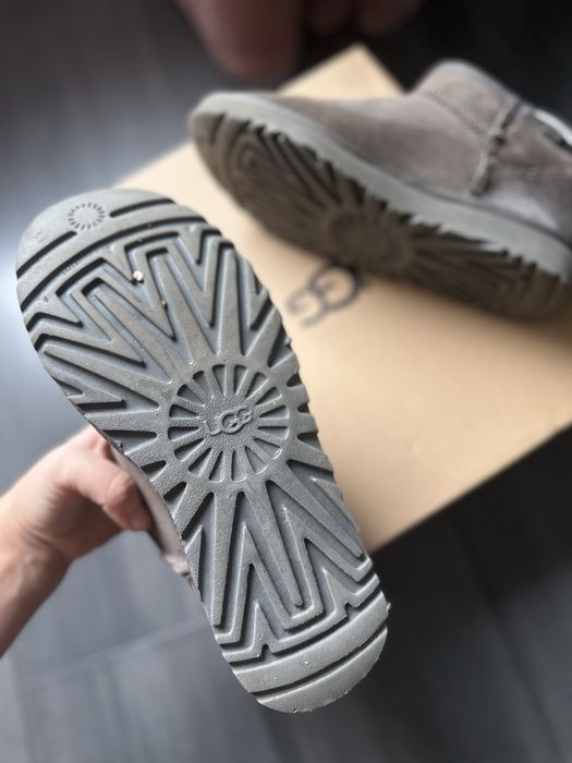 Ugg classic mini