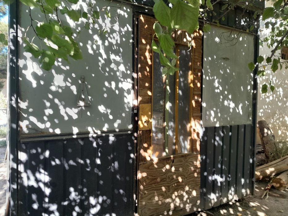 домик , бутка , яхши холатда