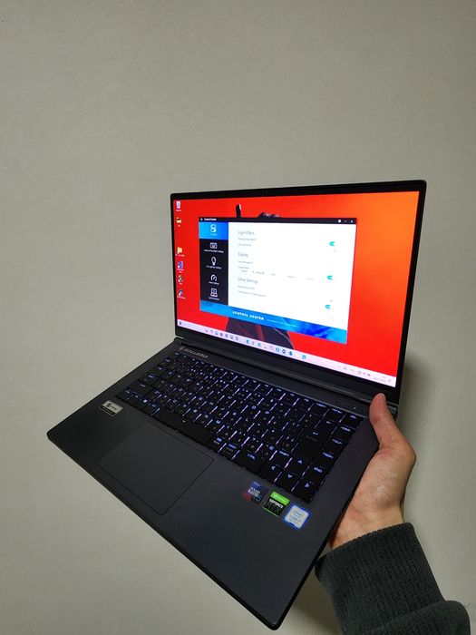 Нотбук i7 9750H RTX 2070 max Q 8 gb Galleria японская фирма