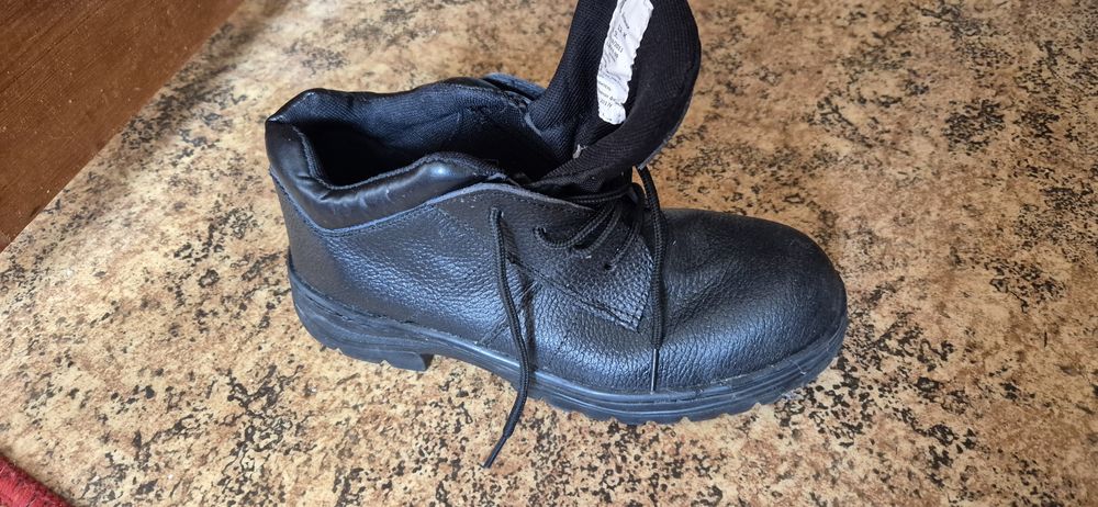 Ботинки рабочие 43 размер