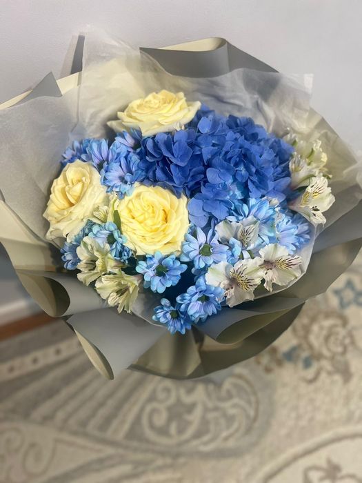 Цветы кеше акелген свежи али