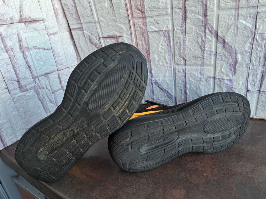 детски маратонки Adidas,кецове,спортни обувки,адидас,ном.35 за момче