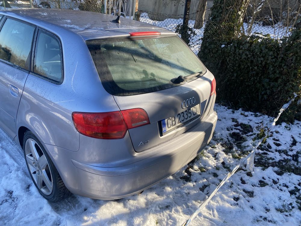 колата е само за части 1.6 fsi 2005