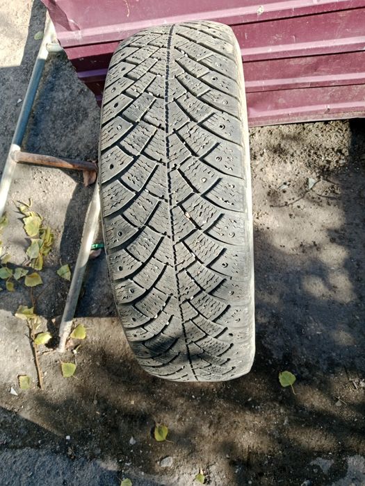 Продам зимние шины